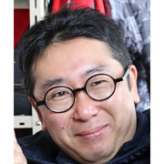 長尾悦郎