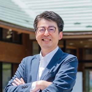 河合秀明